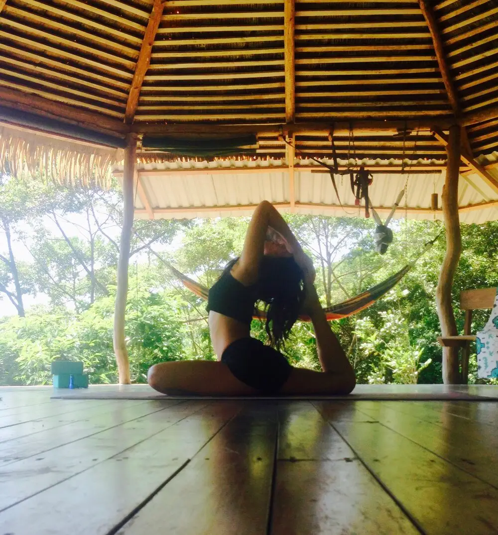 Sandy Wu, Registered Acupuncturist (R.Ac), Nutritionist (RHN), Yoga Instructor (E-RYT500)