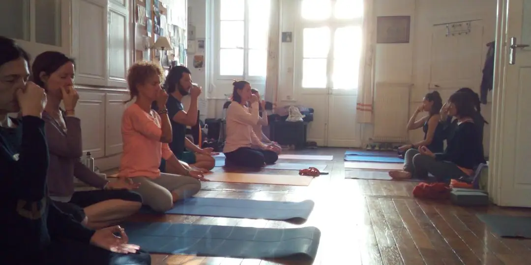 Laure Hudry Om Yoga