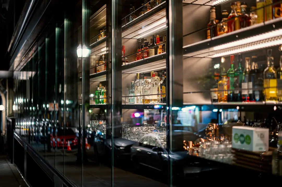 Potters Pool & Bar