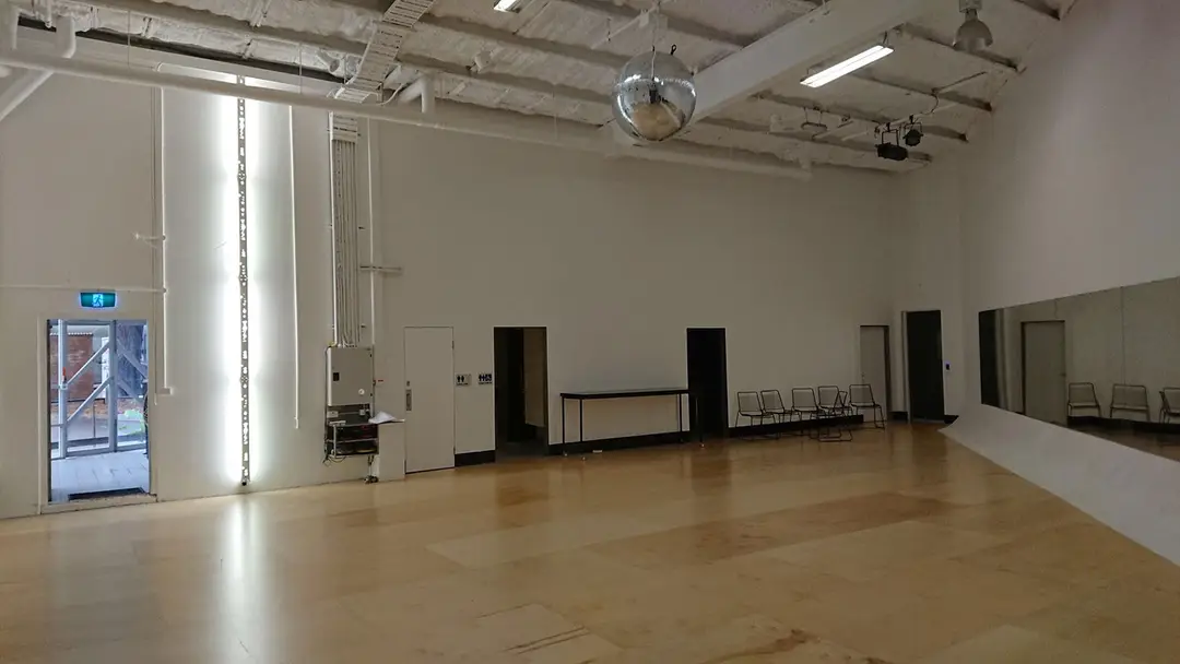 SHEBANG dance + bodymove studio