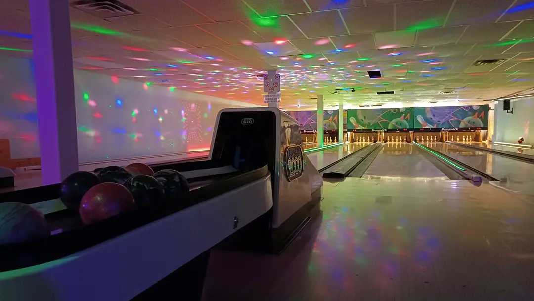 Fast Lane Bowling