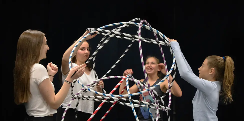 HoopOUT