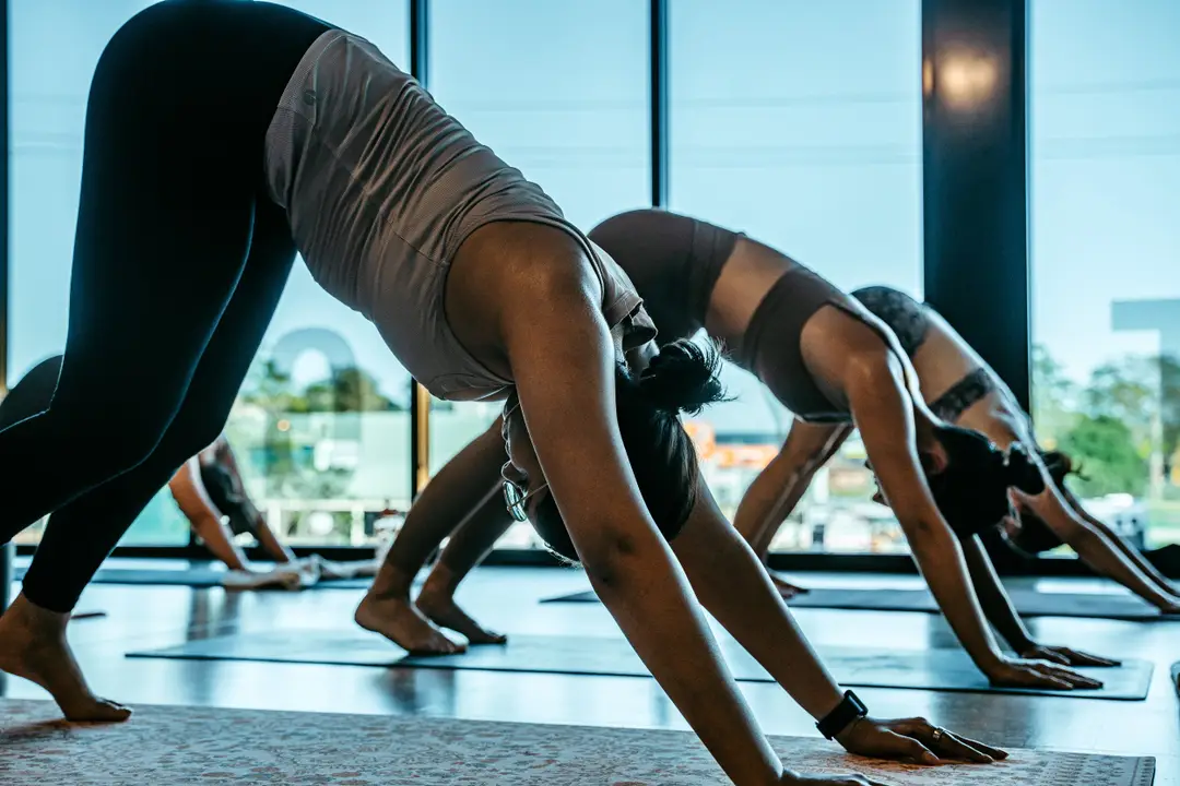 Yoga Bare - Yoga, Sauna, Massage, Pilates