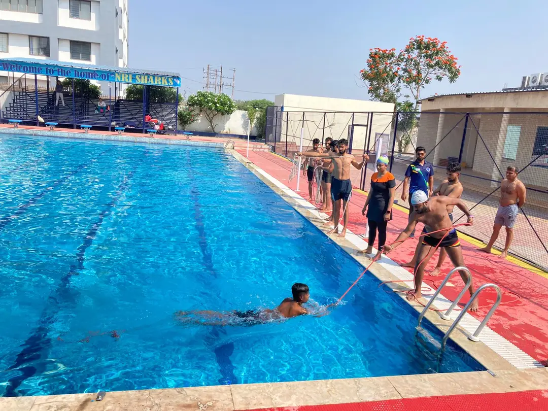 SWIMMING & LIFE SAVING ASSOCIATION