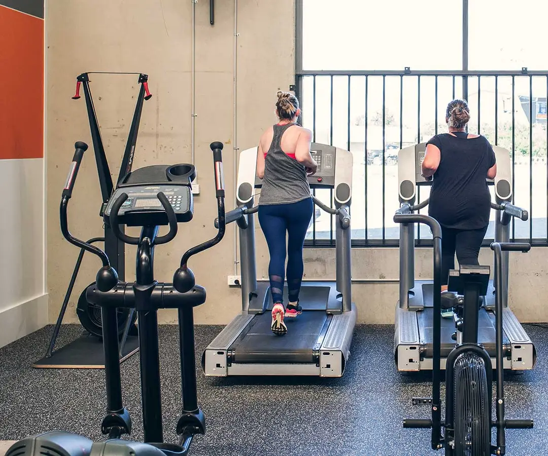 Evolution Strength & Fitness 24/7