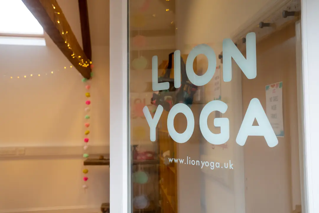 Lion Yoga