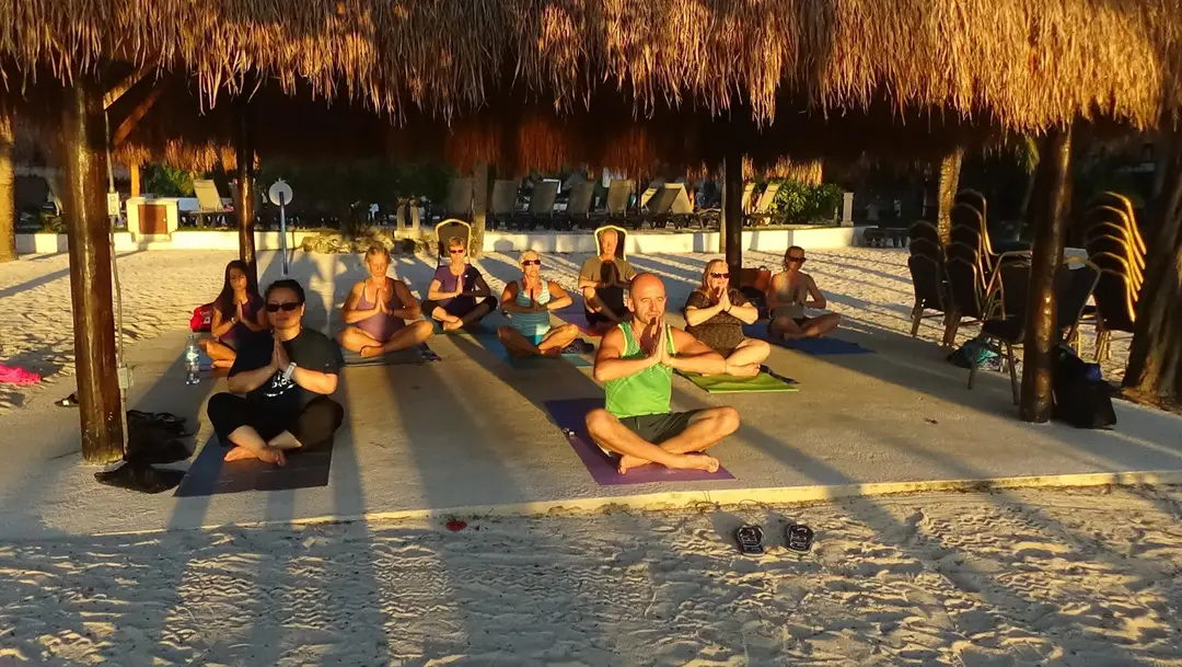 Yoga with Florin