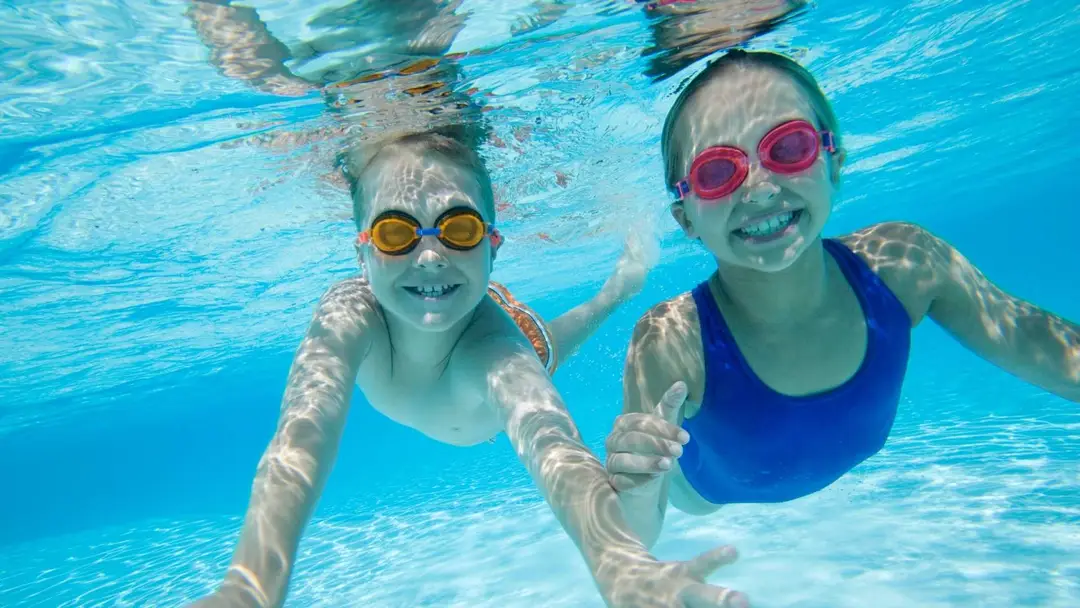 R.B's Swim School