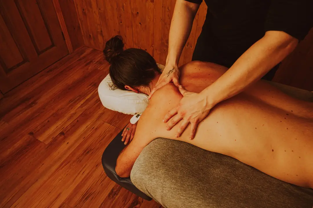 Laurianne - Massage And Management De La Douleur