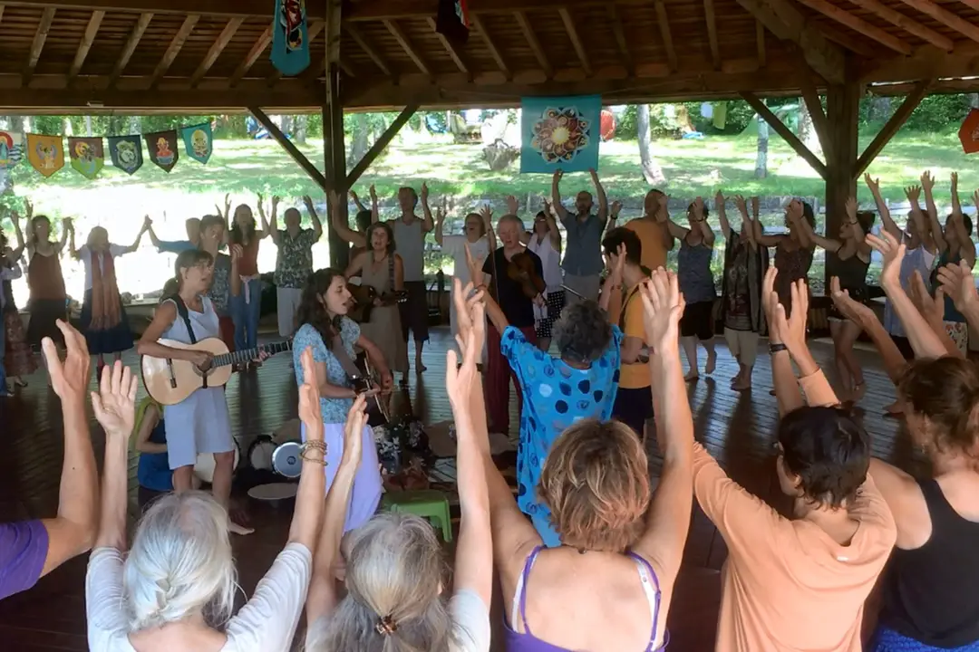 Danses de la Paix Universelle en France