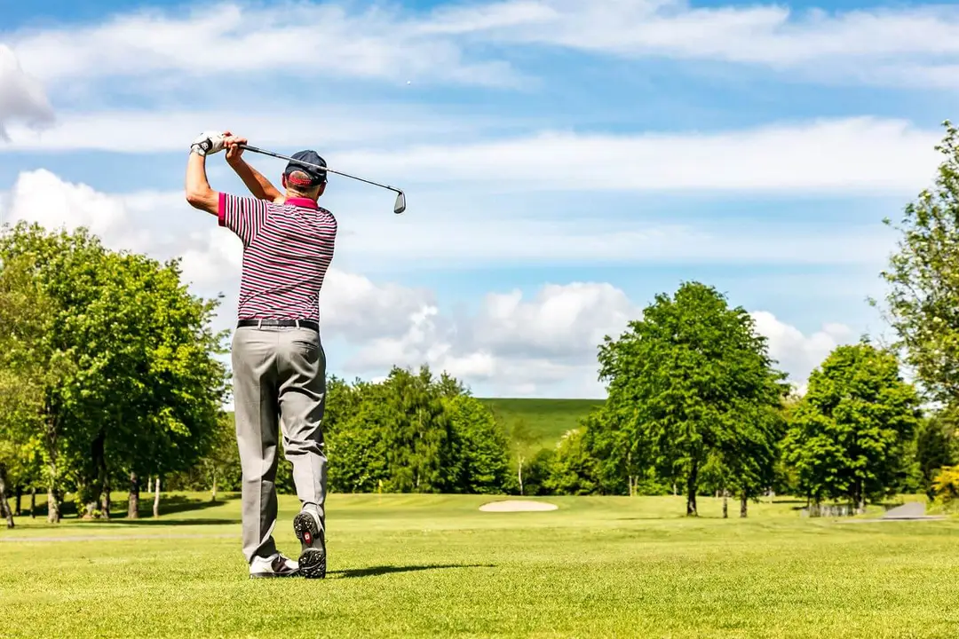 Carus Green Golf Course & Driving Range