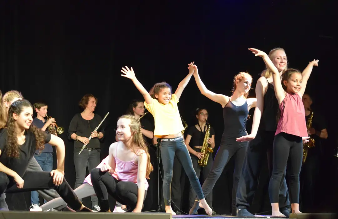 Dansenvie Foulayronnes, L'école De Danse