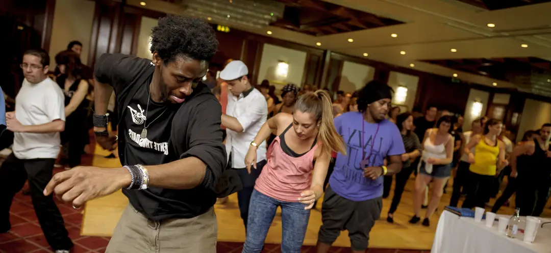 Salsache Salsa Classes on Thursdays!