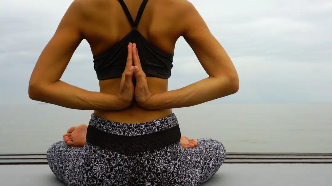 Karoline English Yoga Espace Zen