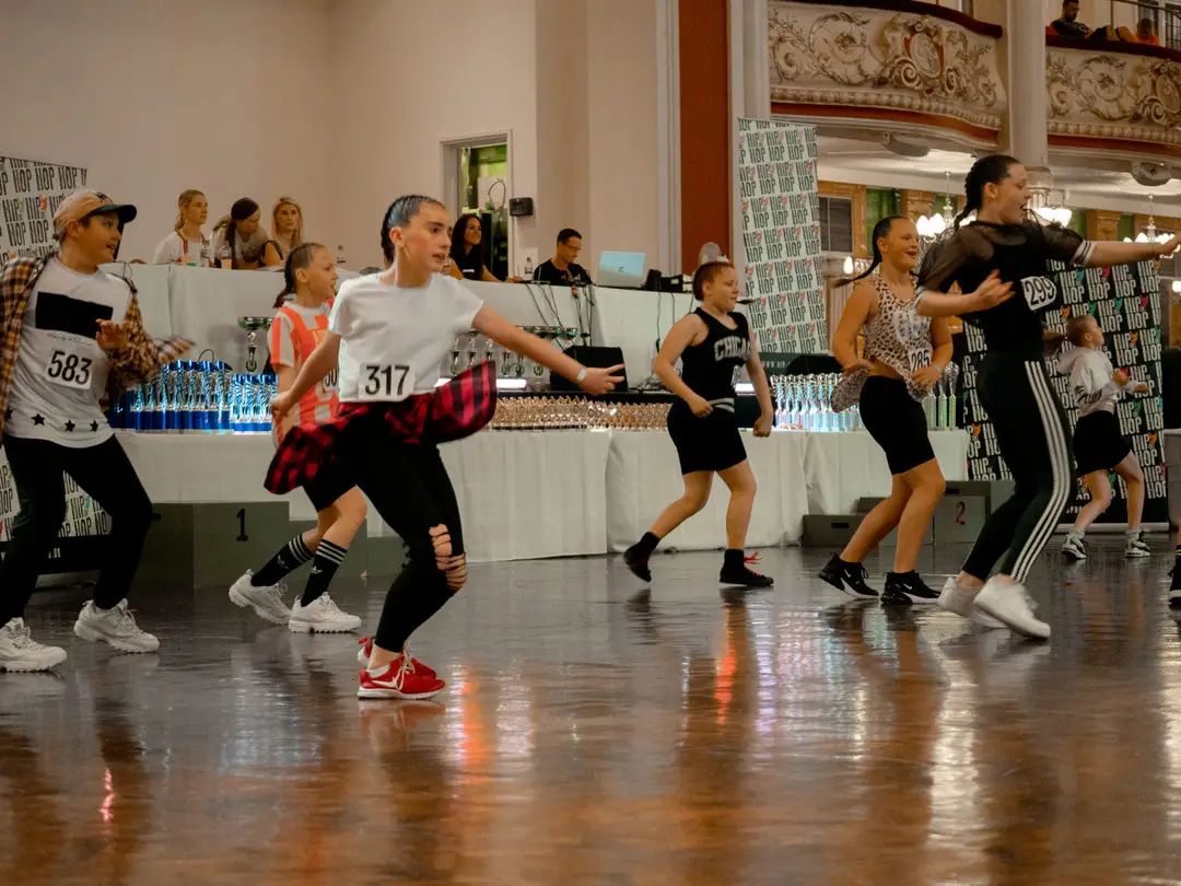 On the Beat Dance