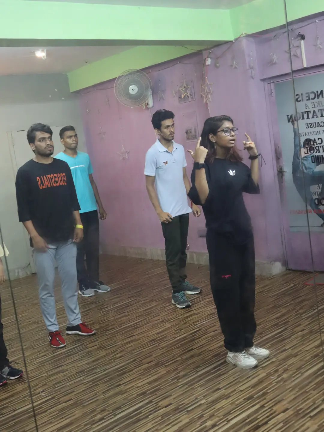 Glowing Stars Academy - In Kolkata