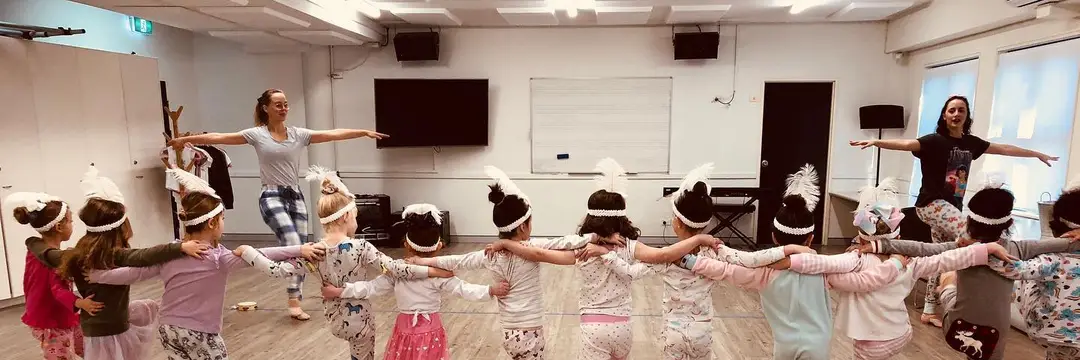 Little Lights Dance
