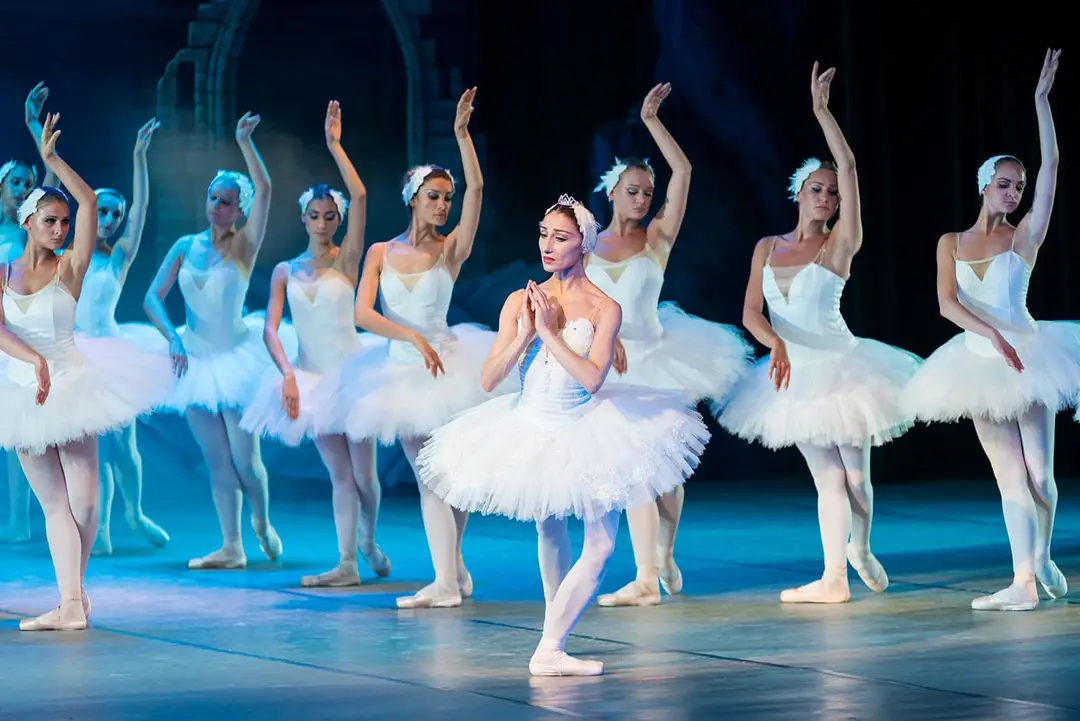 Andrew Lyons Classical Ballet Coaching