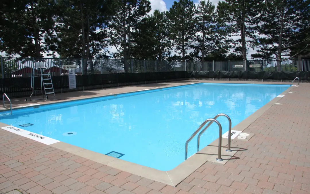 Grandravine Swimming Pool