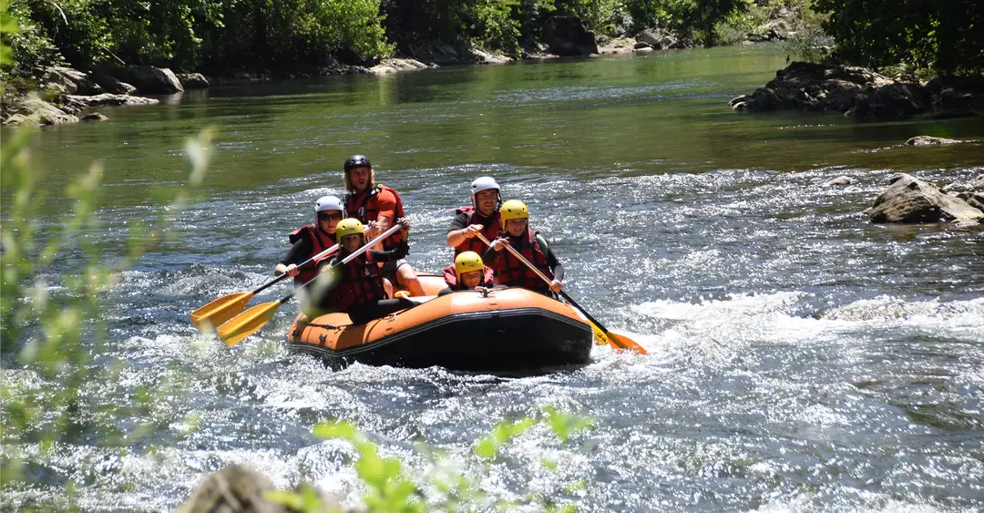 Uhina Rafting