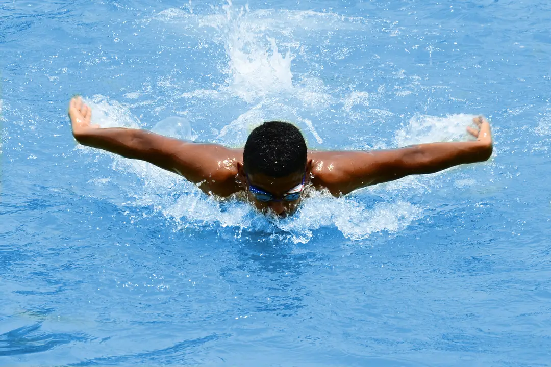 College Square Swimming Club