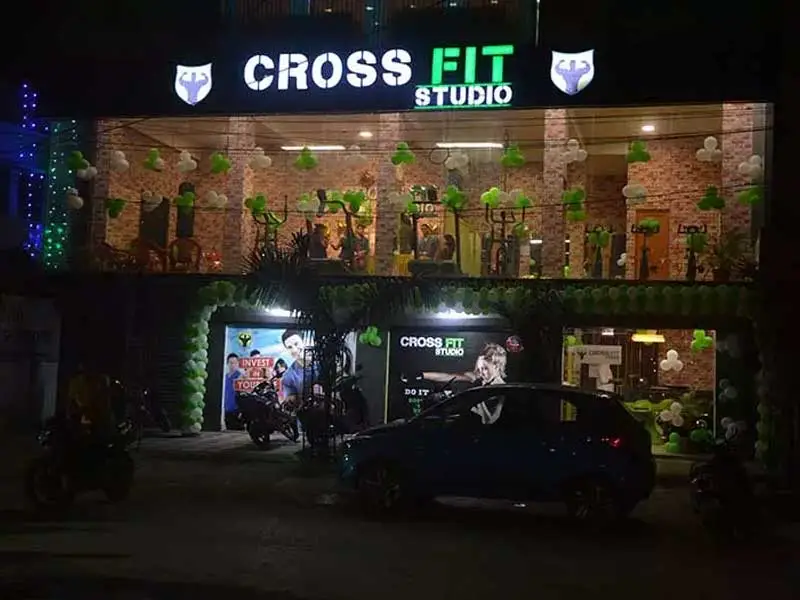 CROSSFIT GYM