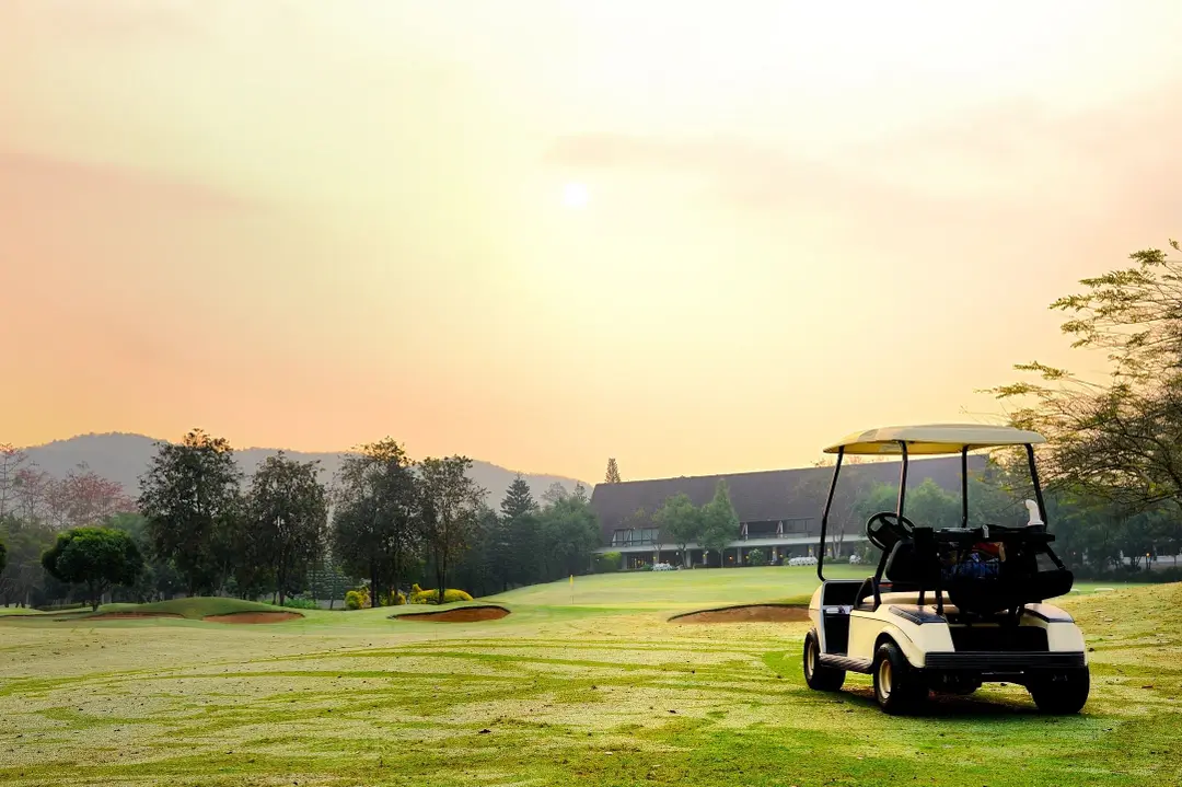 OAKLEY GOLF CLUB SERVICES