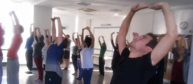 Tai Chi Classes - Lishi Stirling - with Taoist Yoga, Meditation and YANG Arts