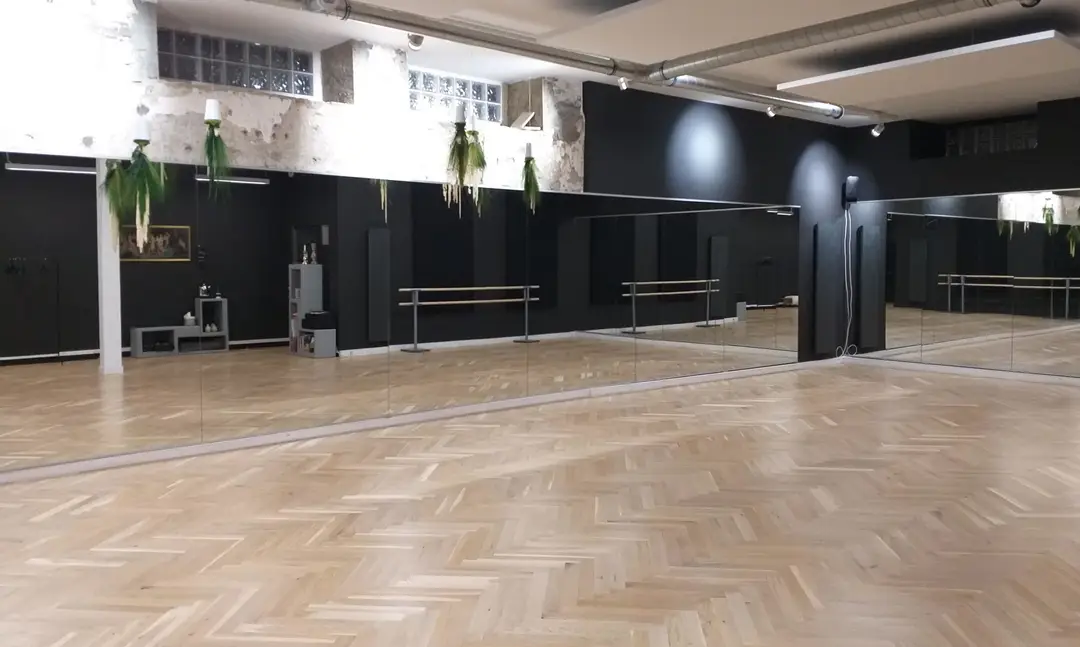 Le Studio 8 Ballet Attitude