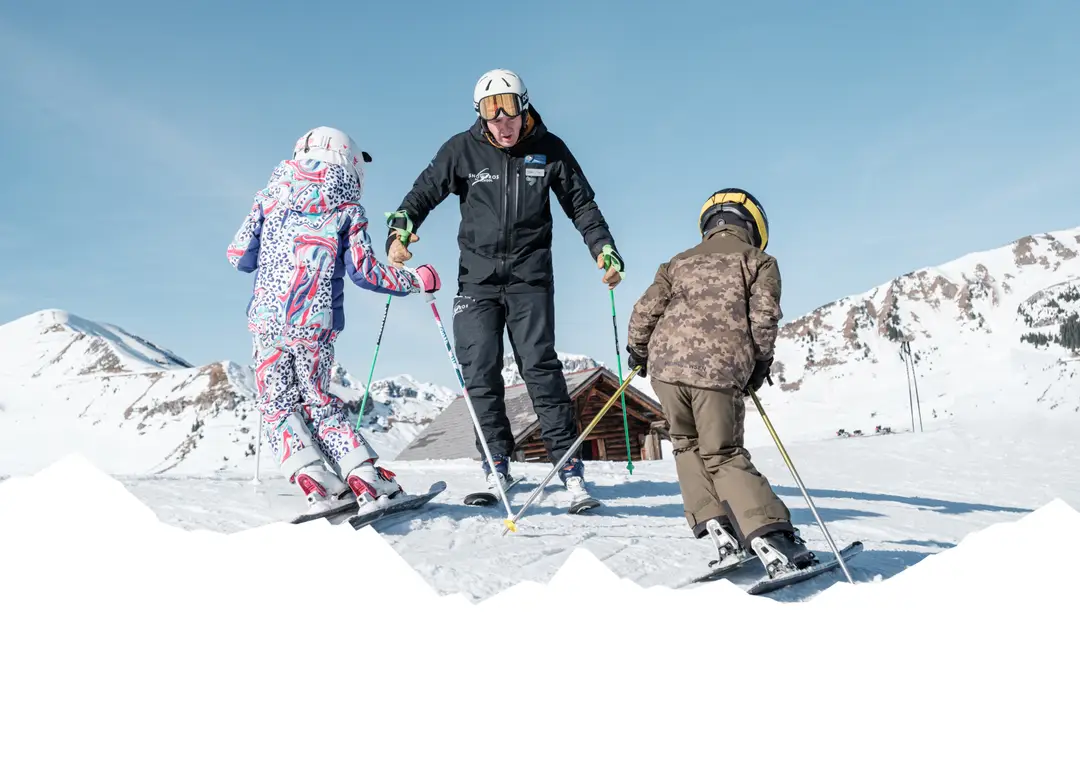 SnowPros Ski School Meeting Point - La Dole