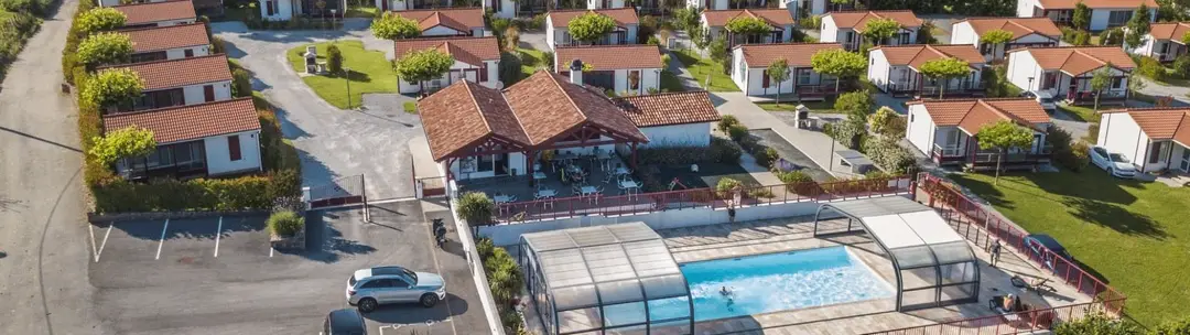 Domaine les chalets Larlapean, Camping Pays Basque