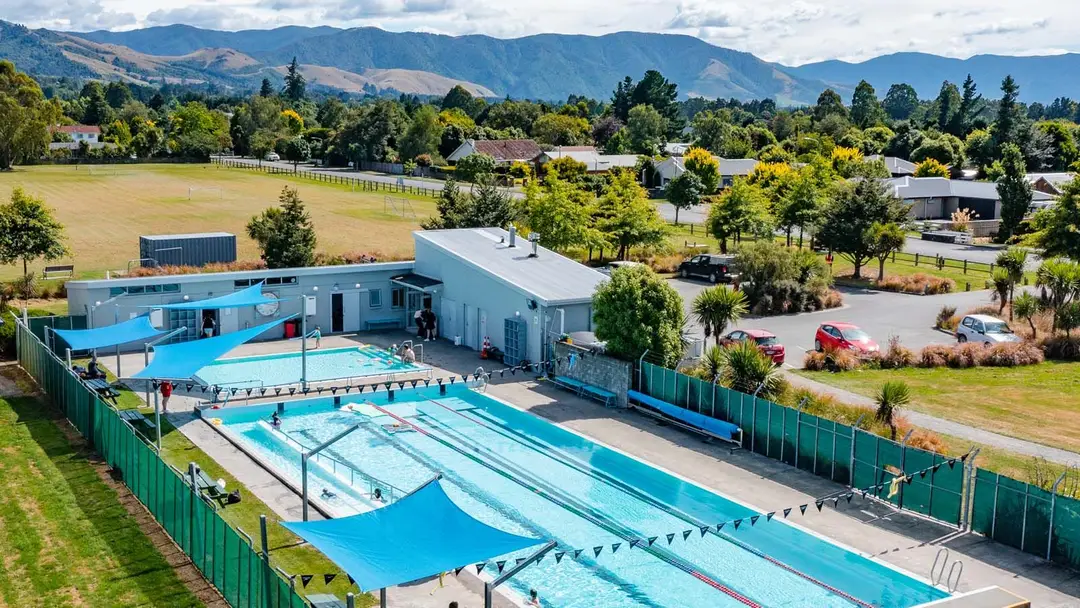 Dudley Park Aquatic Centre