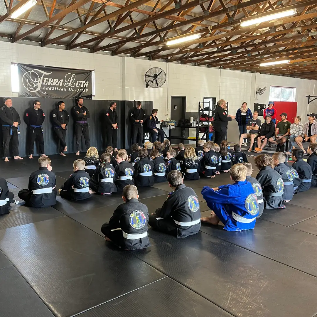 TERRA LUTA BRAZILIAN JIU-JITSU