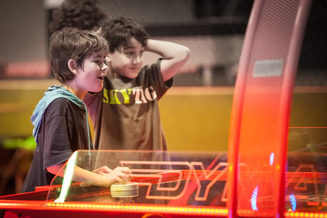 Skytag Montreal - Laser Tag, Trampoline, Arcades