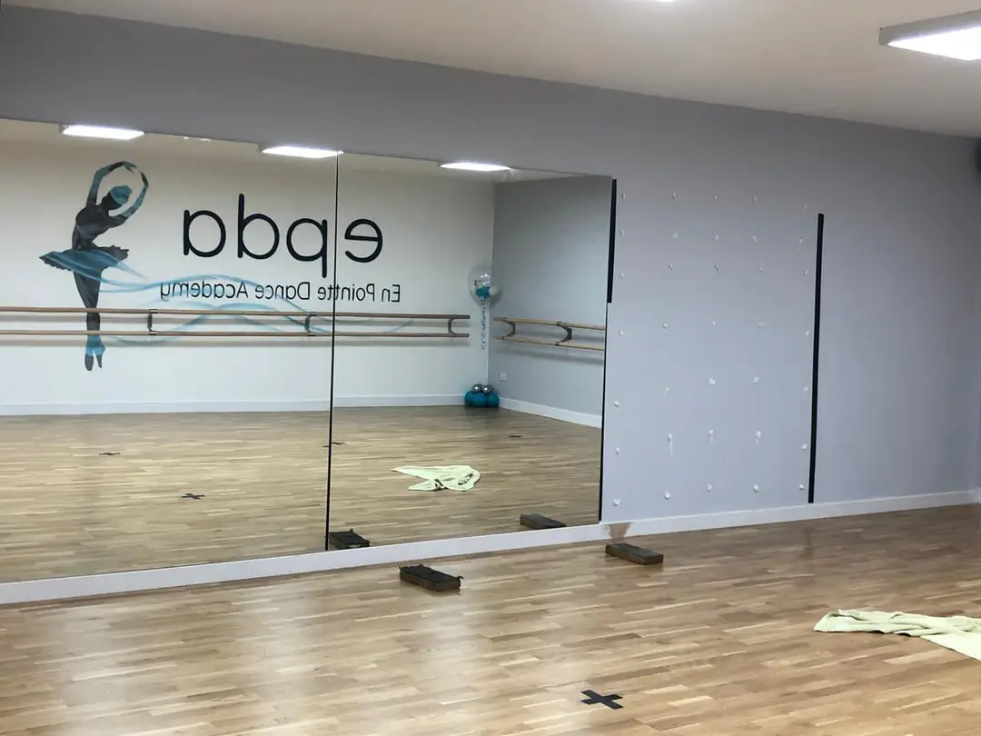 En Pointe Dance Academy