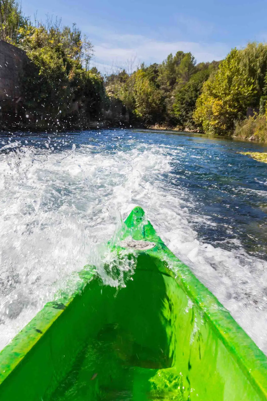 Canoë Kayak Vert fontaine de Vaucluse