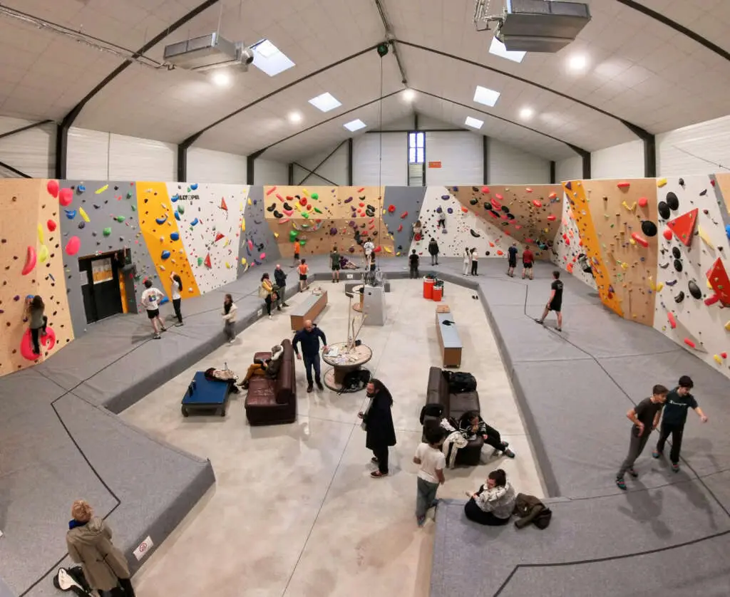 Climb'Zone - Salle d'escalade