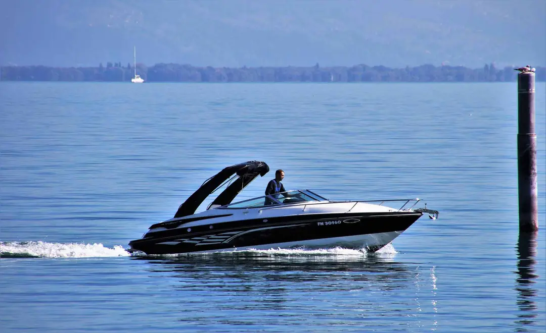 Boat School Du Mont Blanc