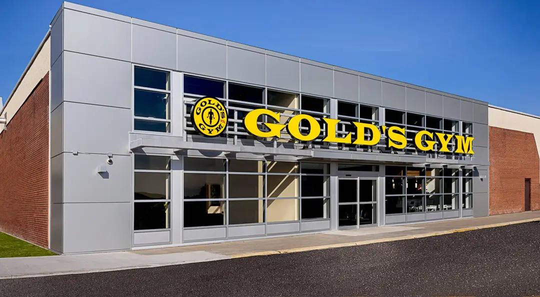 Gold's Gym Laval