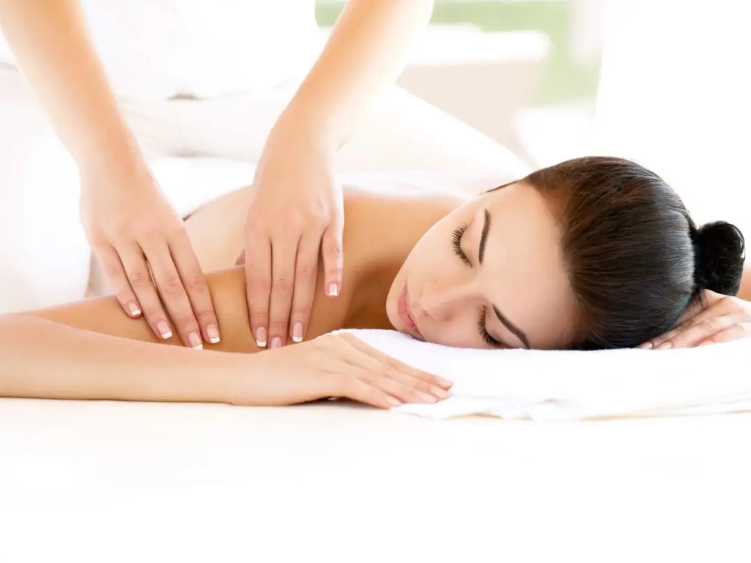 Her. Massage & Wellness