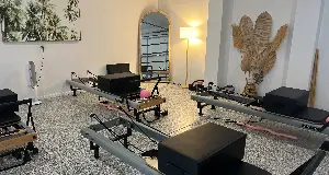 Mat & Me Pilates