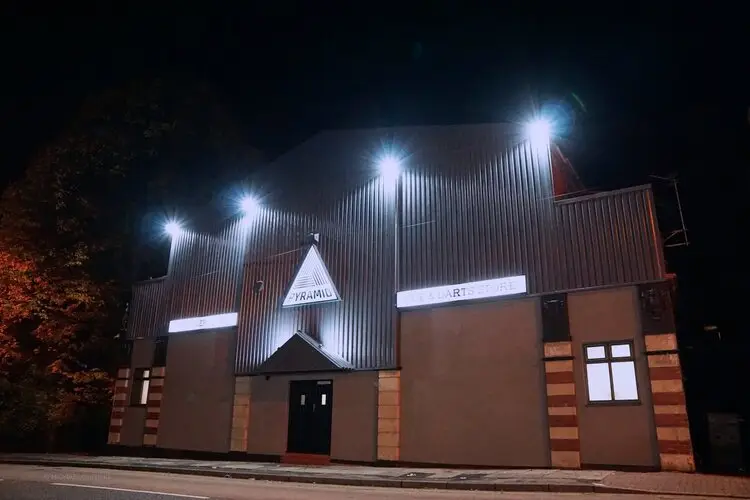 Pyramid Snooker Club