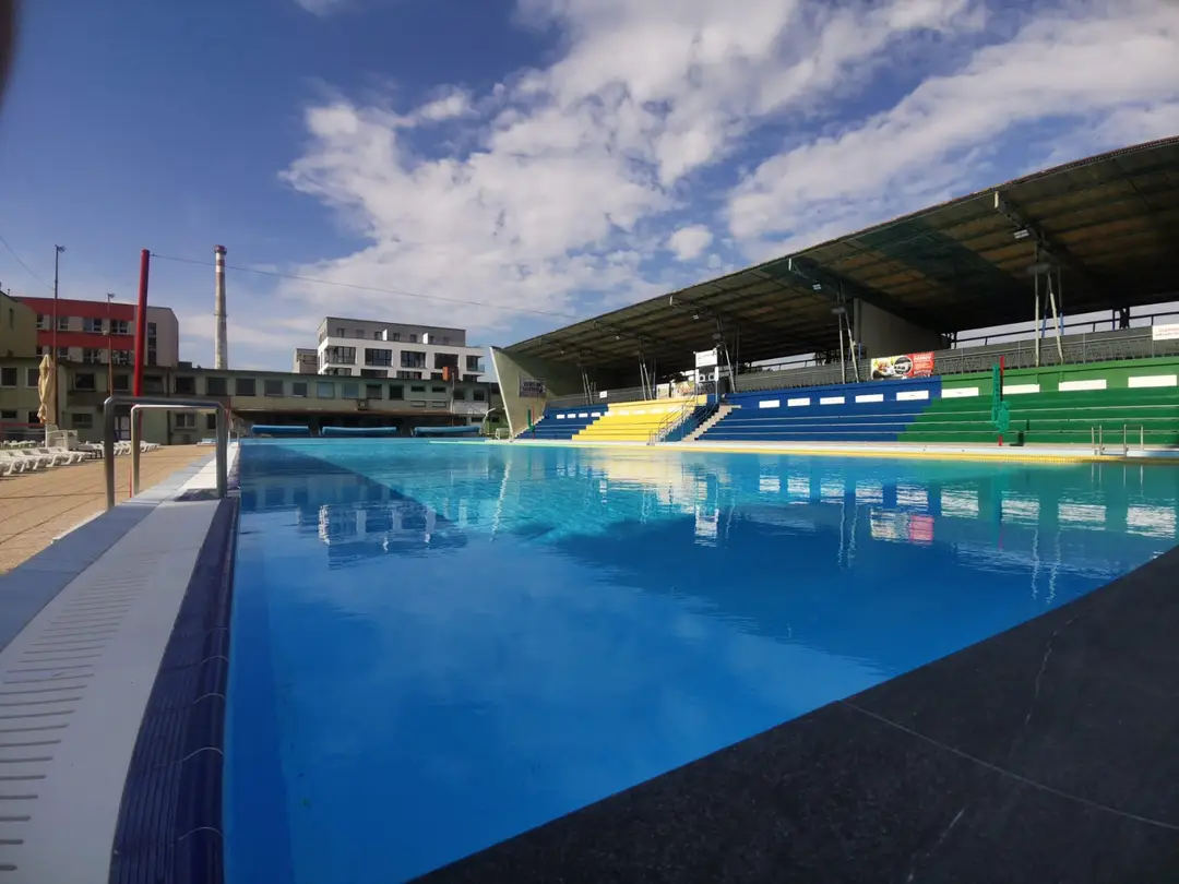 Piscine extérieure Matadorka