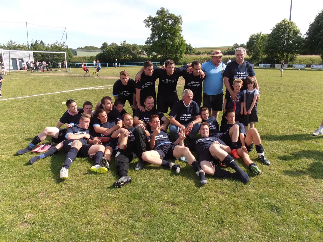 E.S.M Football