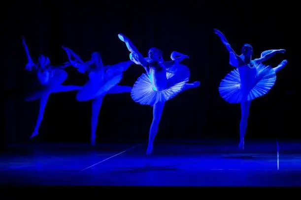 cole de ballet Adagio