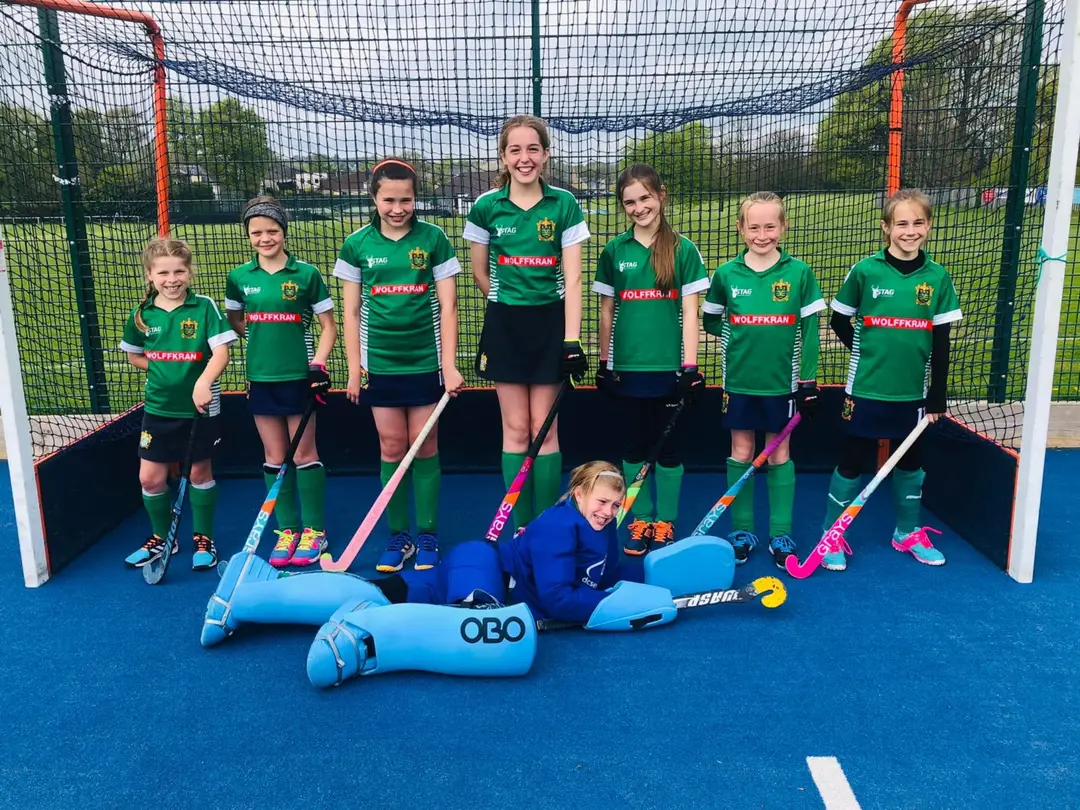SLAZENGER HOCKEY CLUB