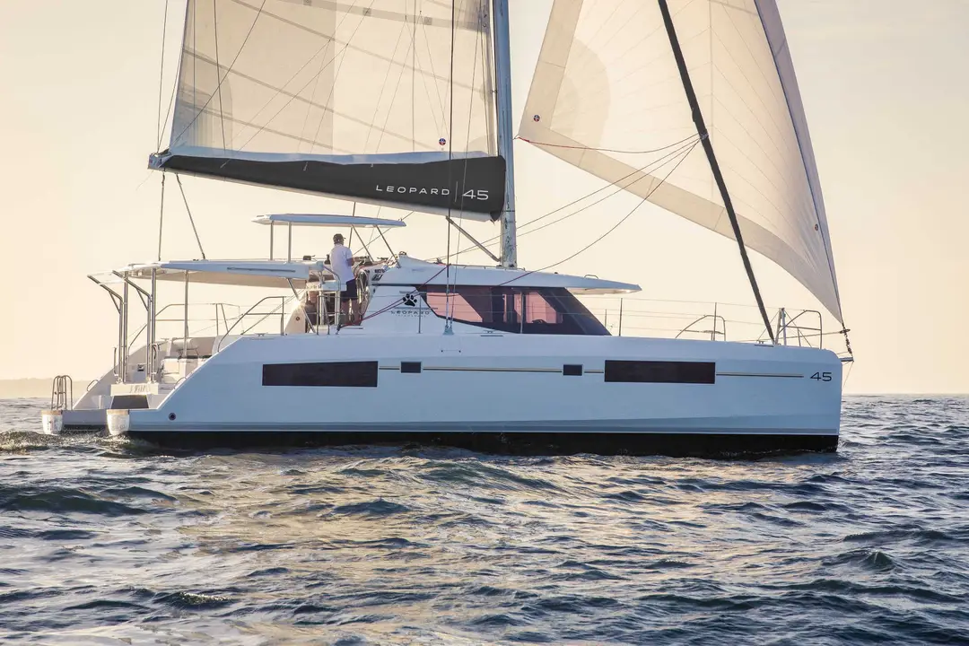 Island Cruising Yacht Charters & Sailing School