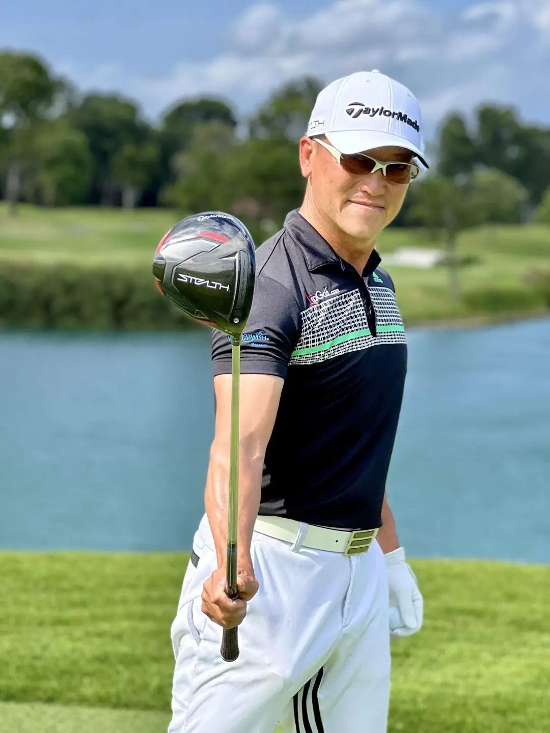 LipGolf.com