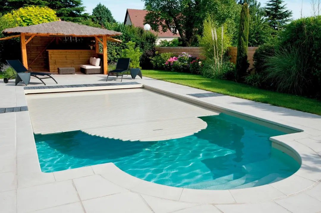 Piscines Desjoyaux - Sovibat