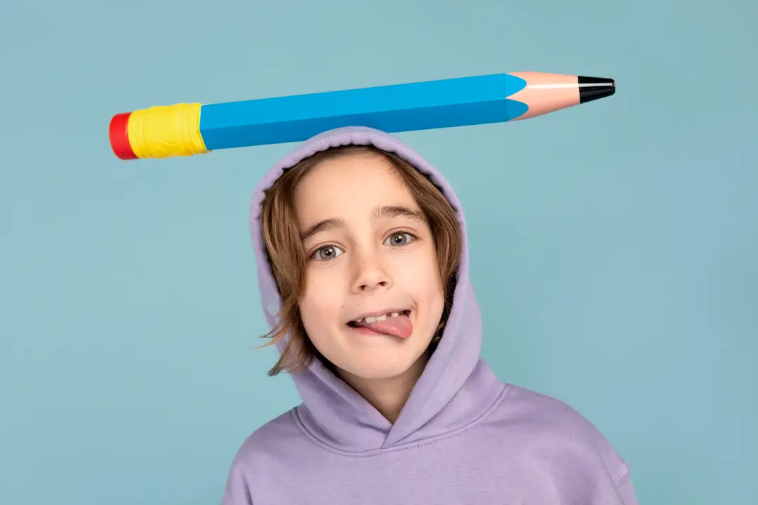 KIDZEE KAPRA PRE-SCHOOL AND PLAY SCHOOL